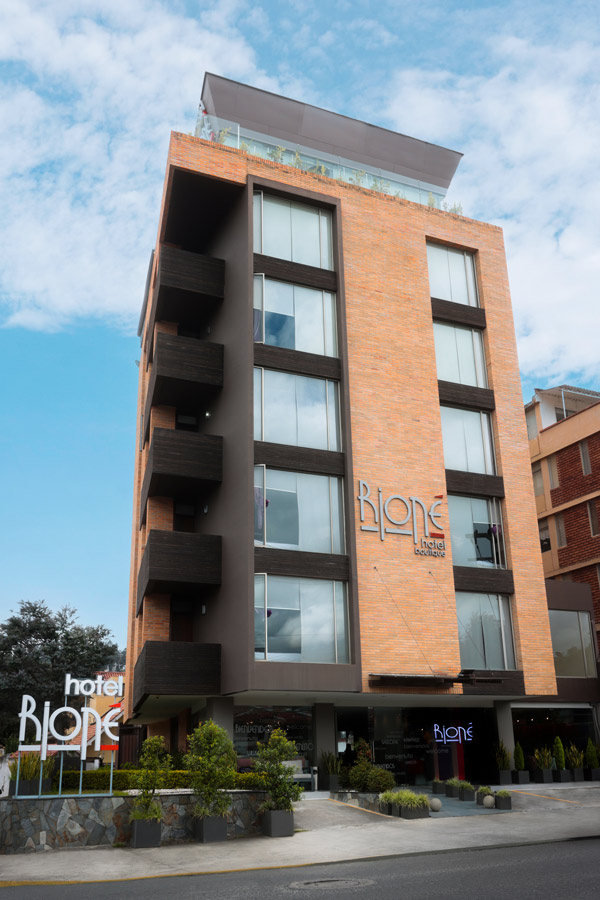 FACHADA vertical rione